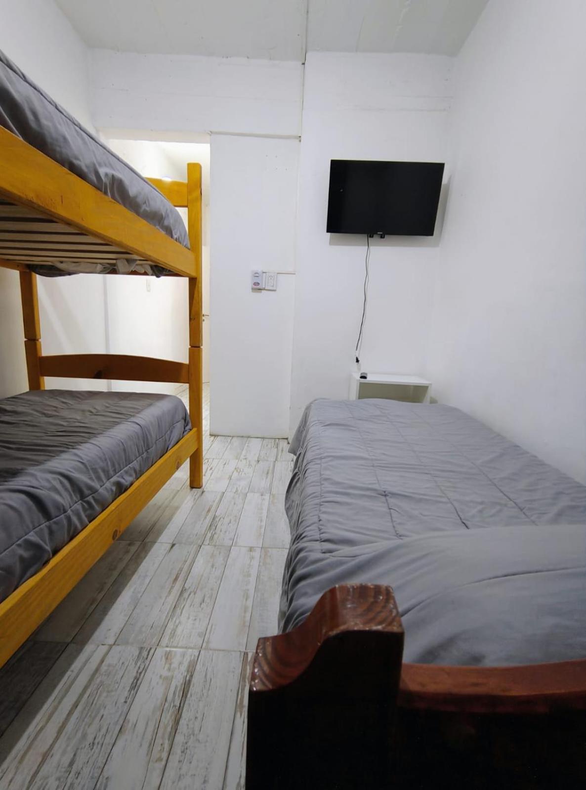 El Faro Hostel Puerto Madryn Esterno foto