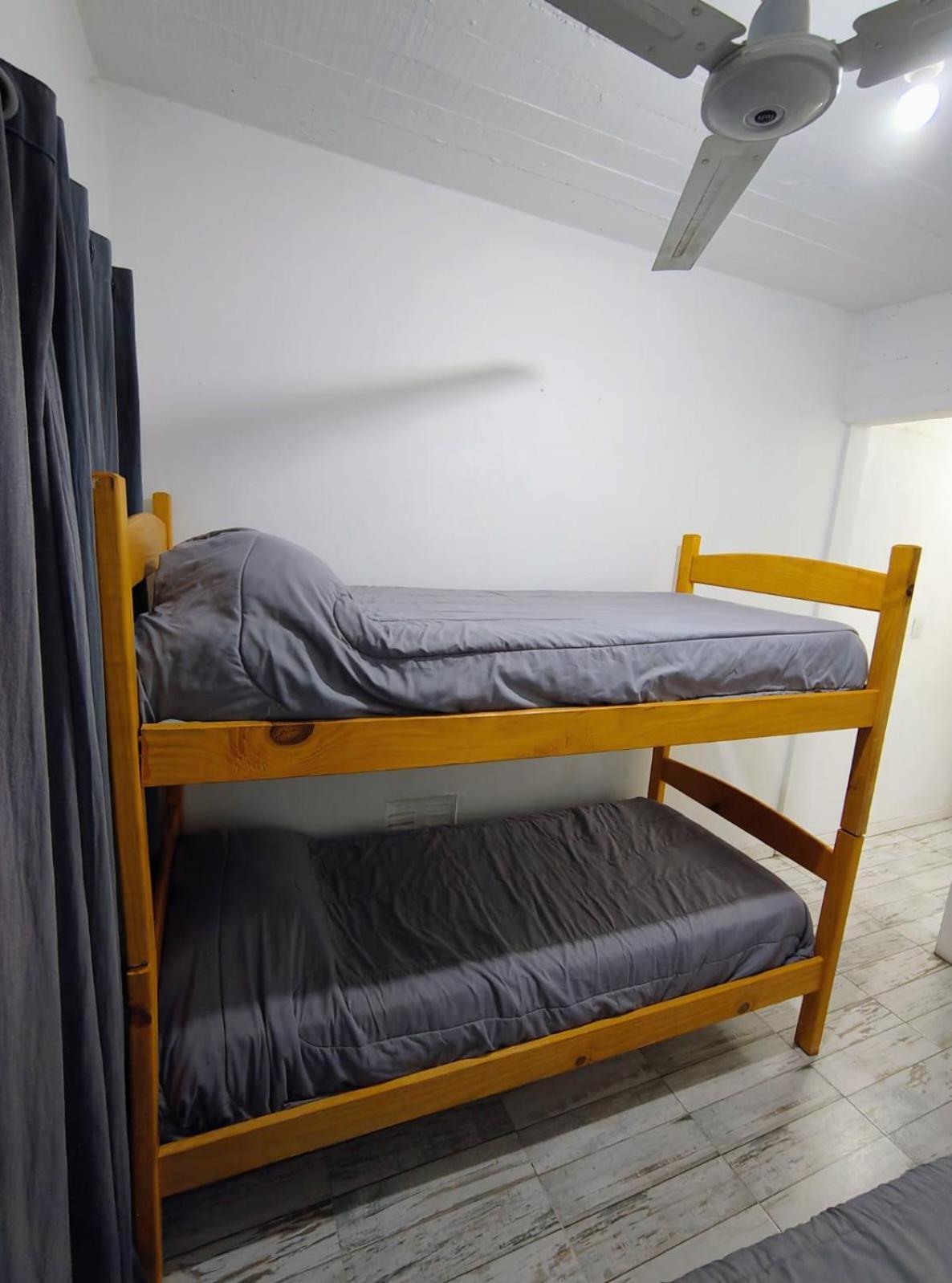 El Faro Hostel Puerto Madryn Esterno foto