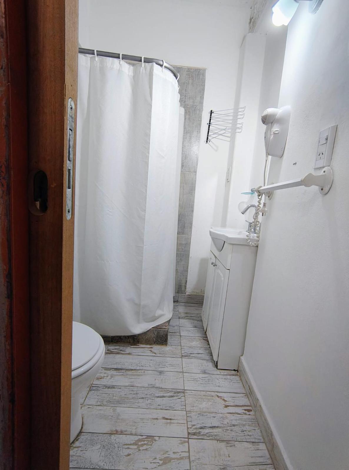 El Faro Hostel Puerto Madryn Esterno foto